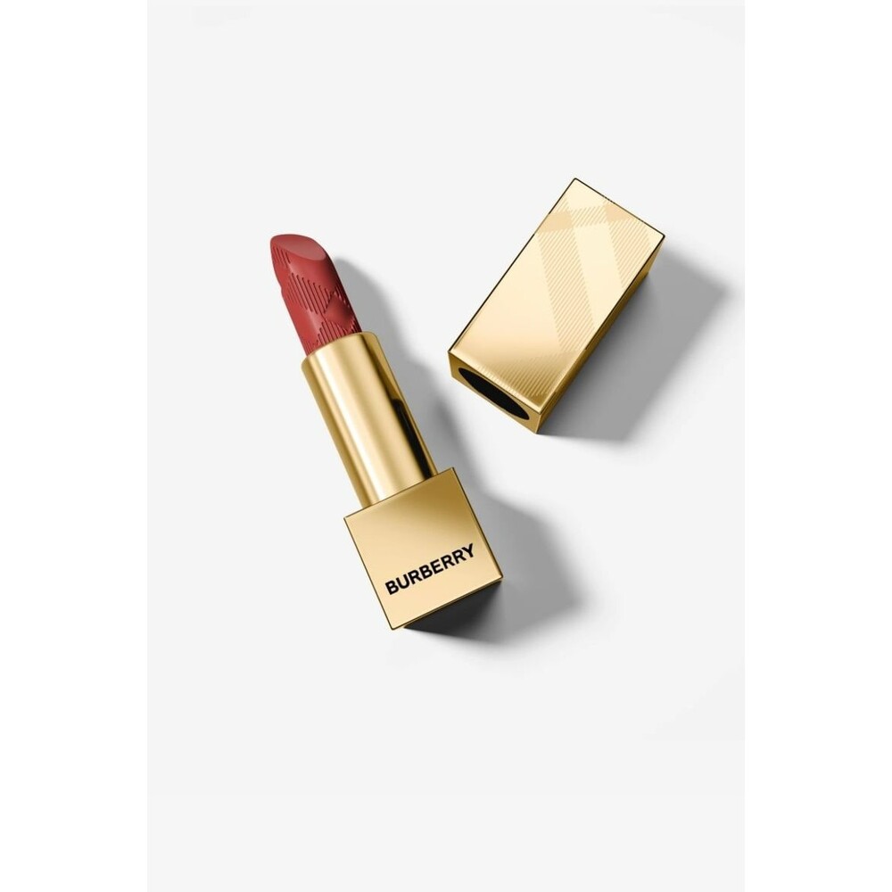 Burberry kisses lipstick dusty pink
